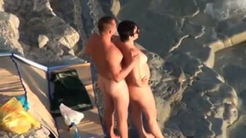 Beach sex couple getting dirty outside