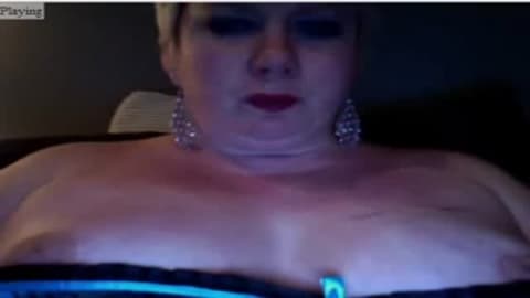 A mature BBW with big boobs is camming