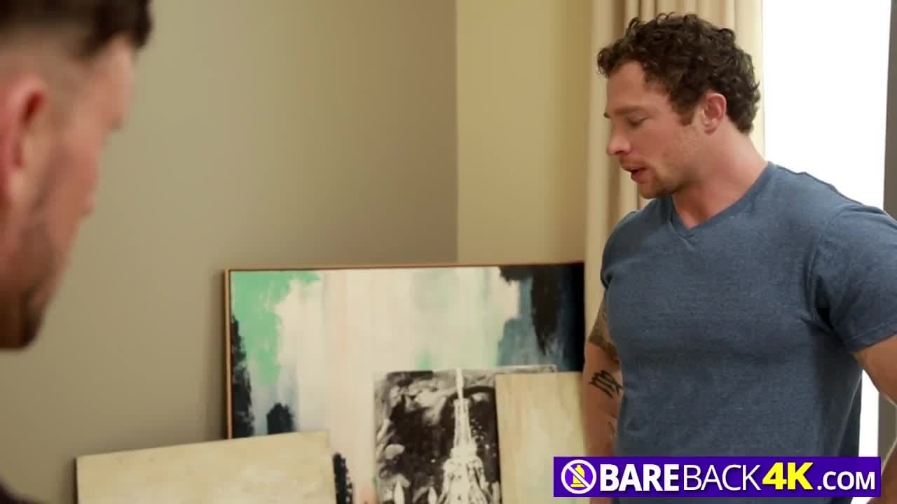 Gay painter fucks his nude model