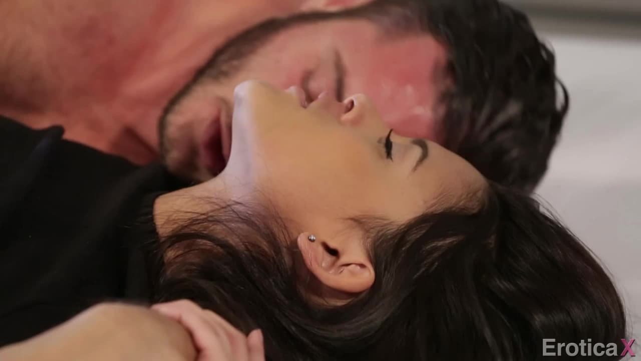 Danny Mountain and Josie Jagger fuck like savages