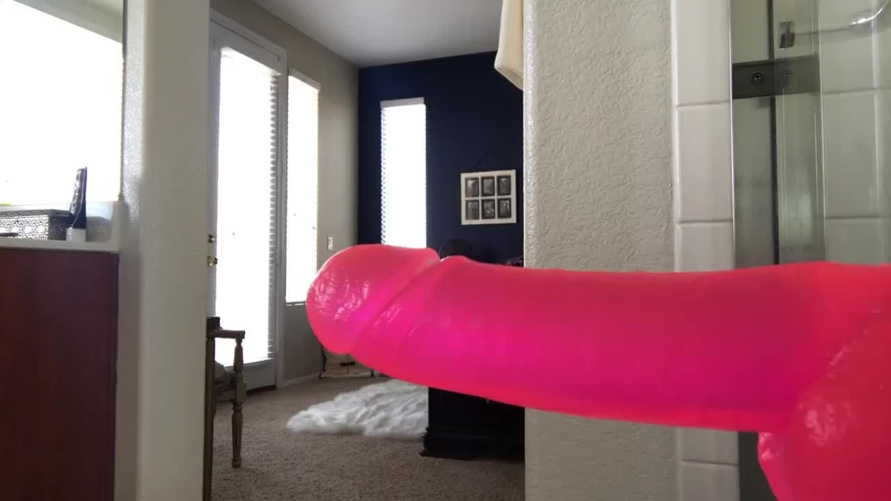 Shay Fox at home and enjoying a dildo alone