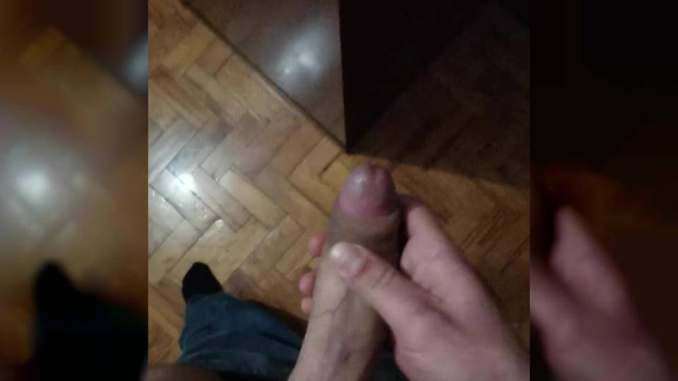 Amateur gay masturbating in pov