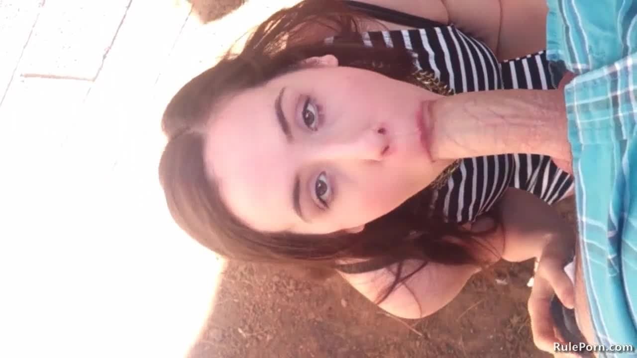 This amateur babe gets a cum facial