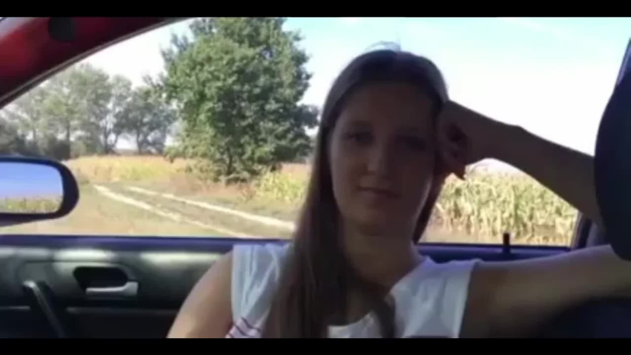 She fucks her internet date in the car