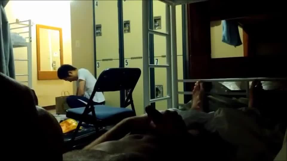 Weird straight guy jerks off in hostel